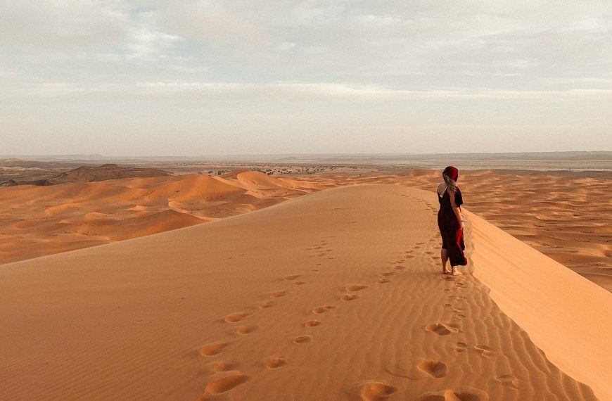 3 giorni da Fes al deserto ritorno a Fes Disfrute de su viaje a Marruecos. 3 días de Fez al desierto